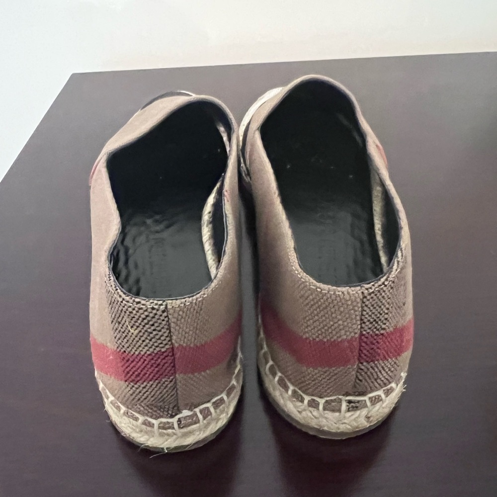 Burberry Taupe and Black Check Canvas Espadrilles - Picture 6 of 7